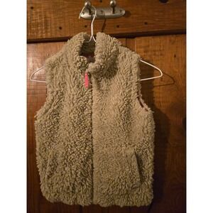MINI BODEN Girls Tan Shaggy Sherpa Fleece Vest Star Print Lining Size 7-8Y